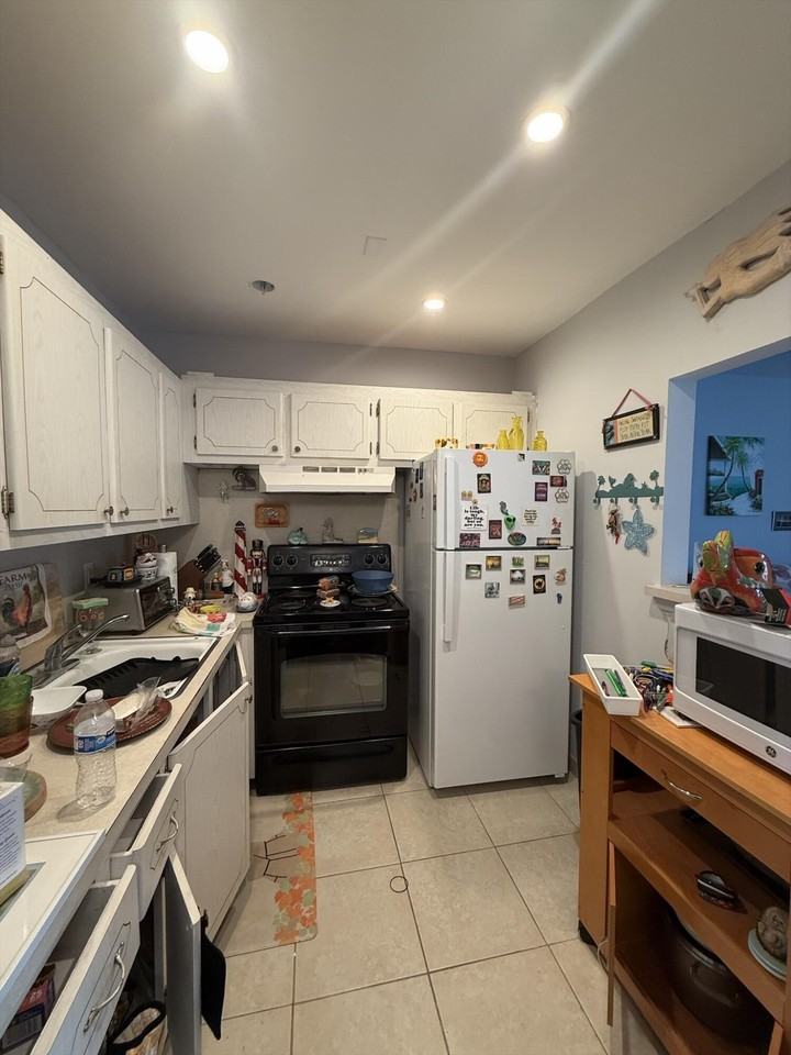 70 Easthampton C - Photo 4 of 7