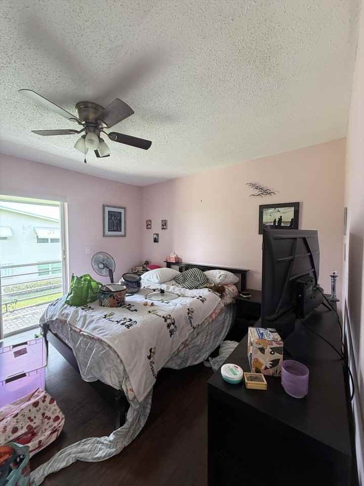 70 Easthampton C - Photo 6 of 7