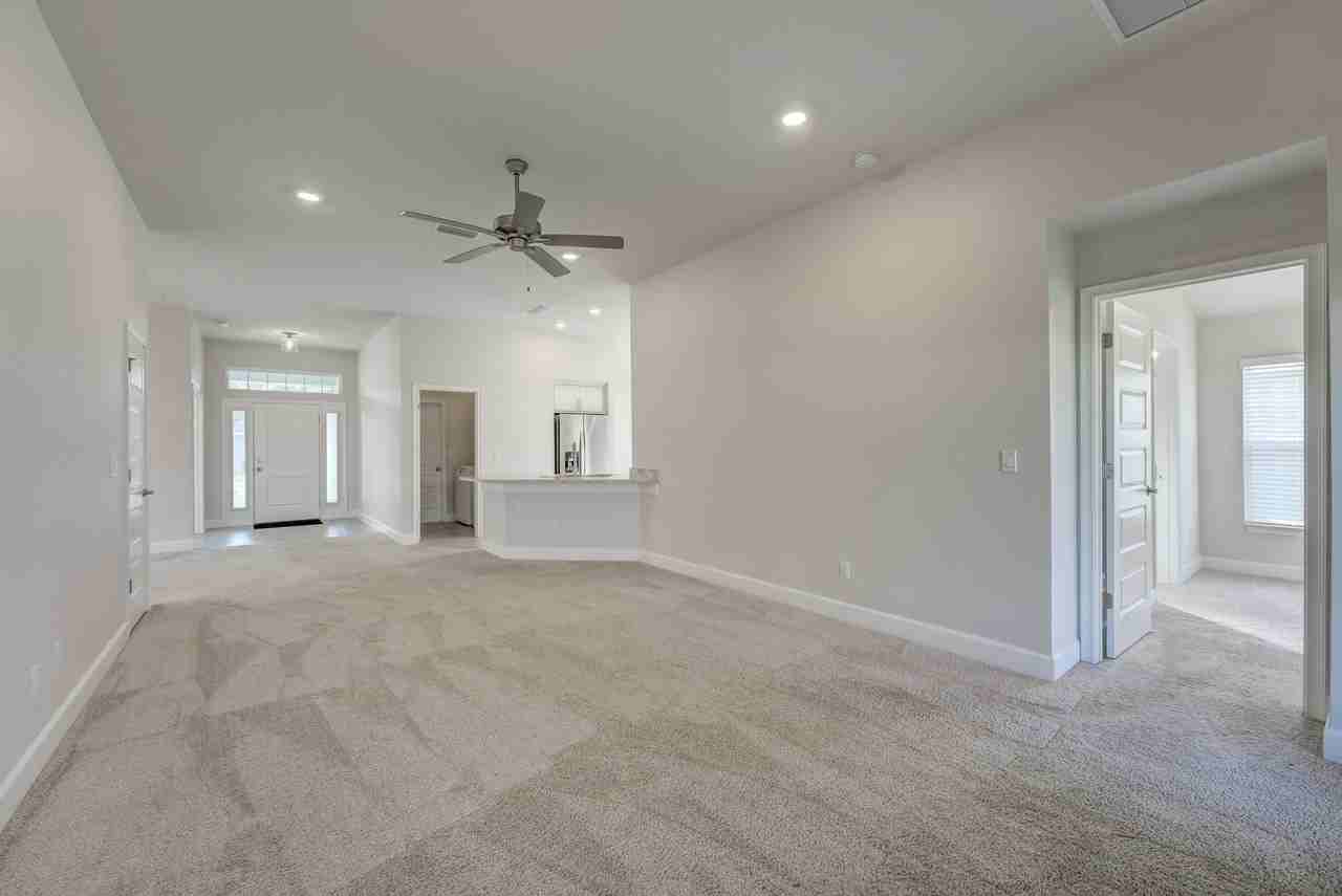 5327 Vespera St - Photo 7 of 27