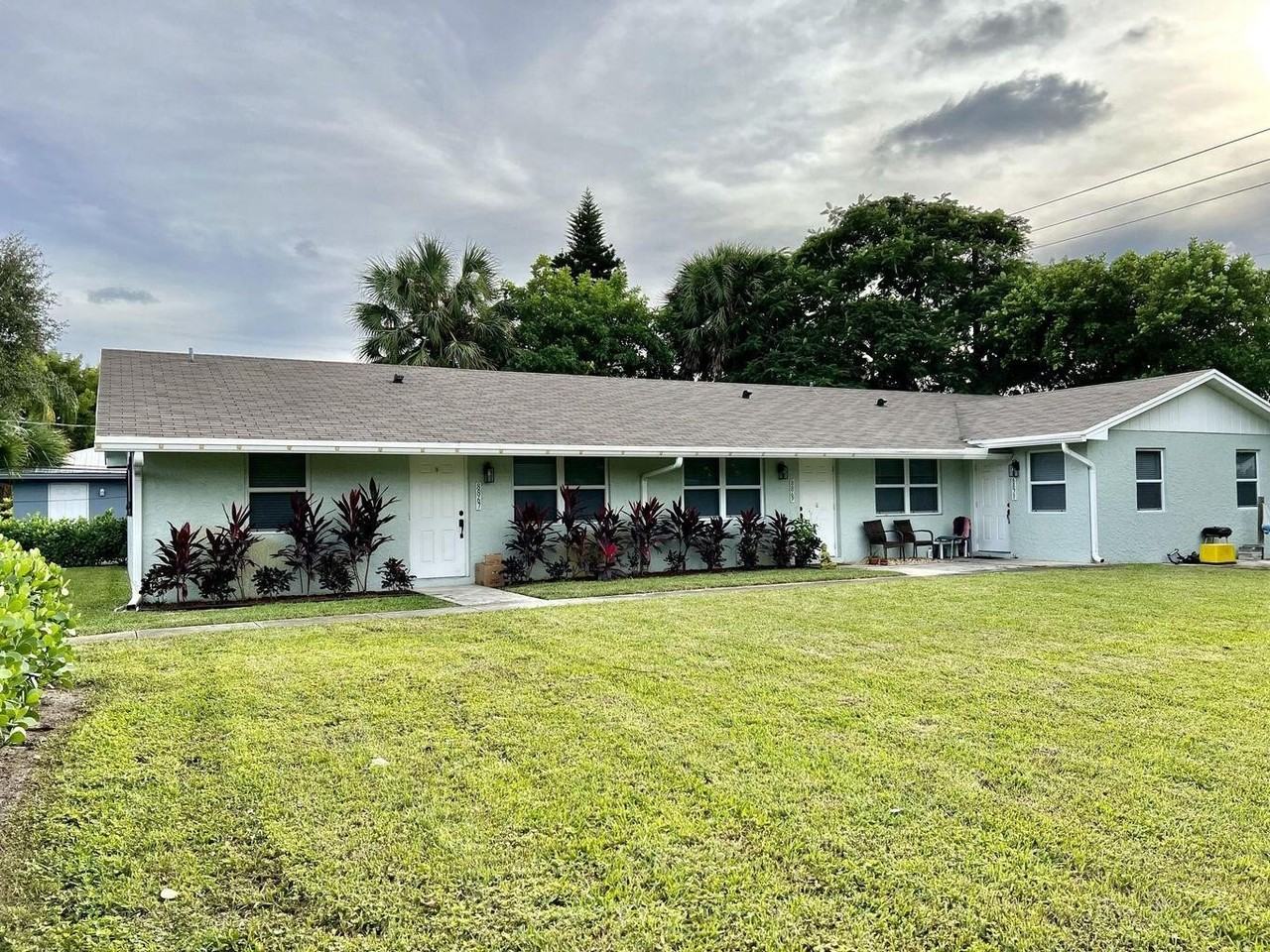 8867 Sunset Dr #8867 - Photo 2 of 12