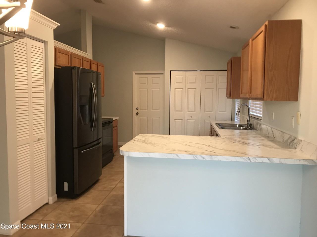 3006 Alice St - Photo 7 of 23