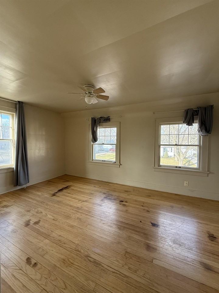 711 Janette St - Photo 6 of 6