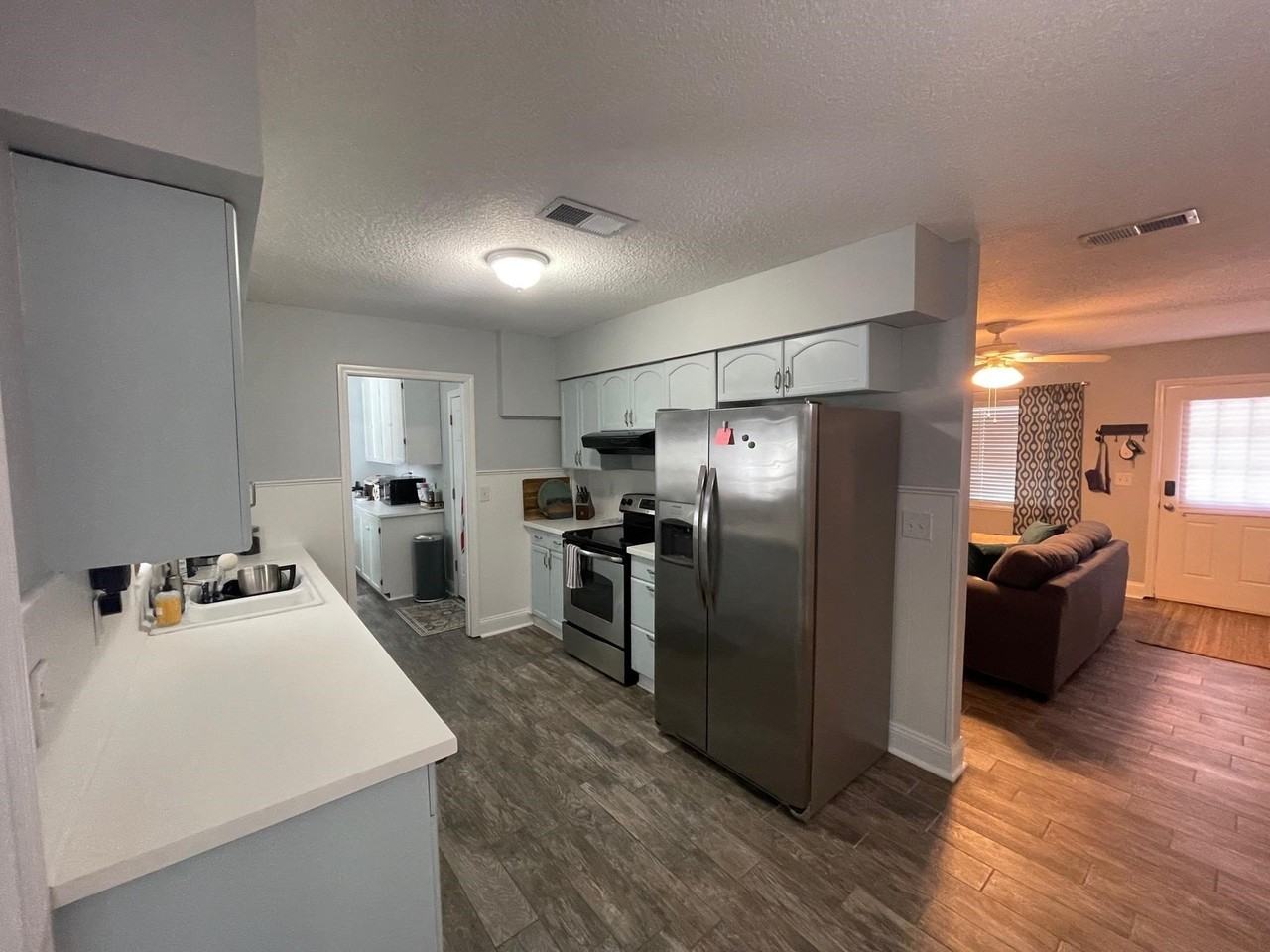 250 Tropic Way - Photo 4 of 16