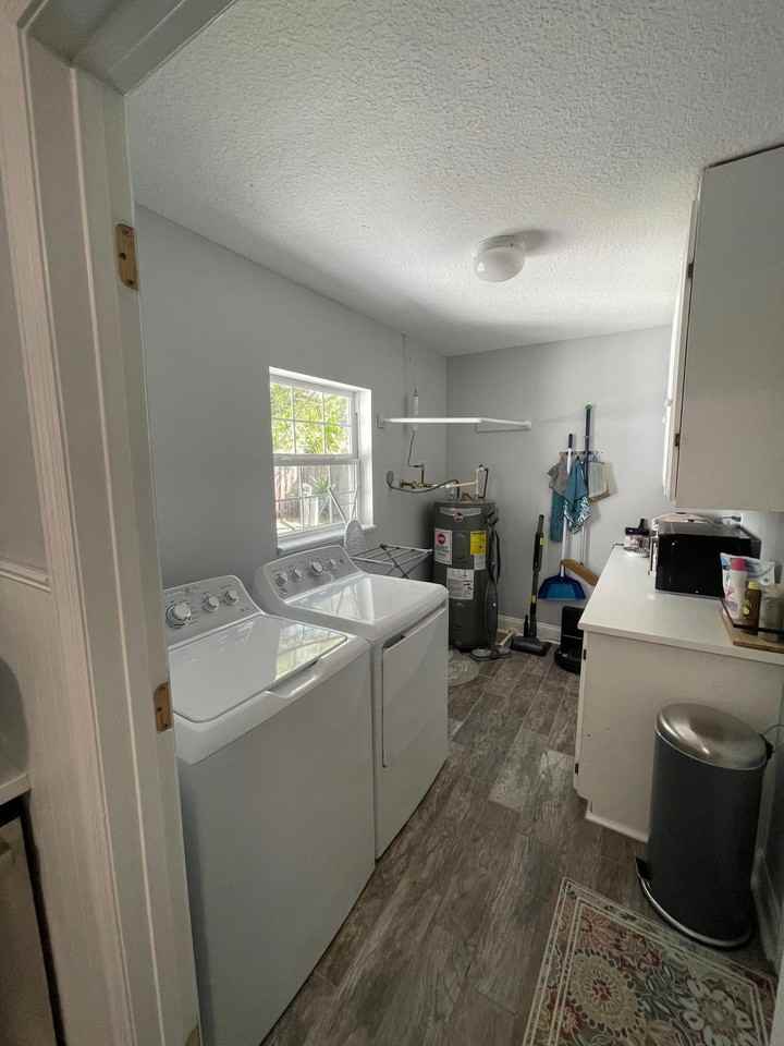 250 Tropic Way - Photo 6 of 16