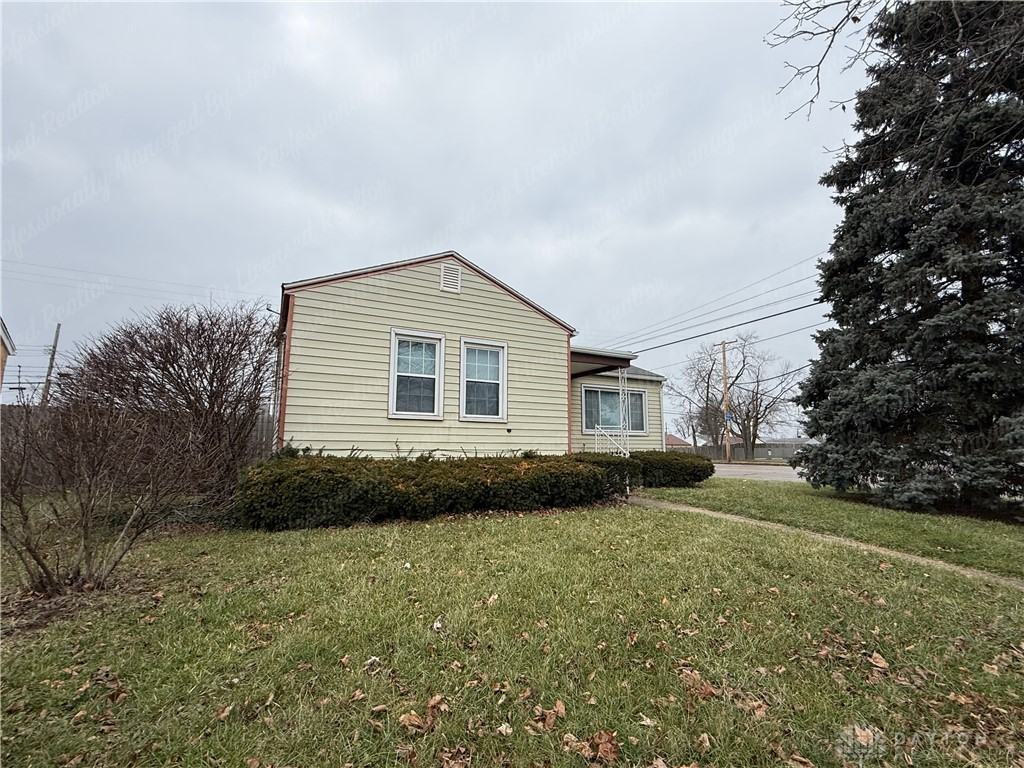 4001 Ellery Ave - Photo 2 of 38