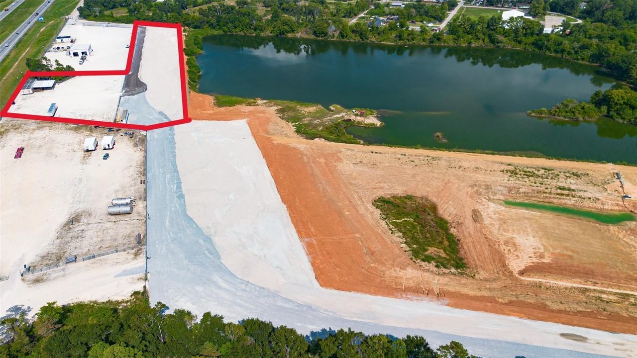 20218 Crosby Fwy - Photo 4 of 24