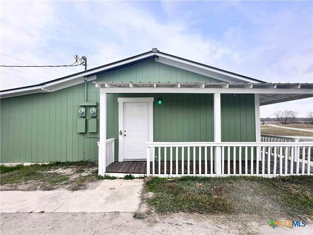 158 Stockmen Ln - Photo 3 of 20