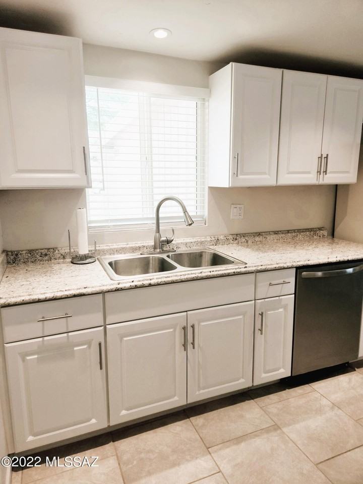 7408 E Cuernavaca Pl - Photo 2 of 25