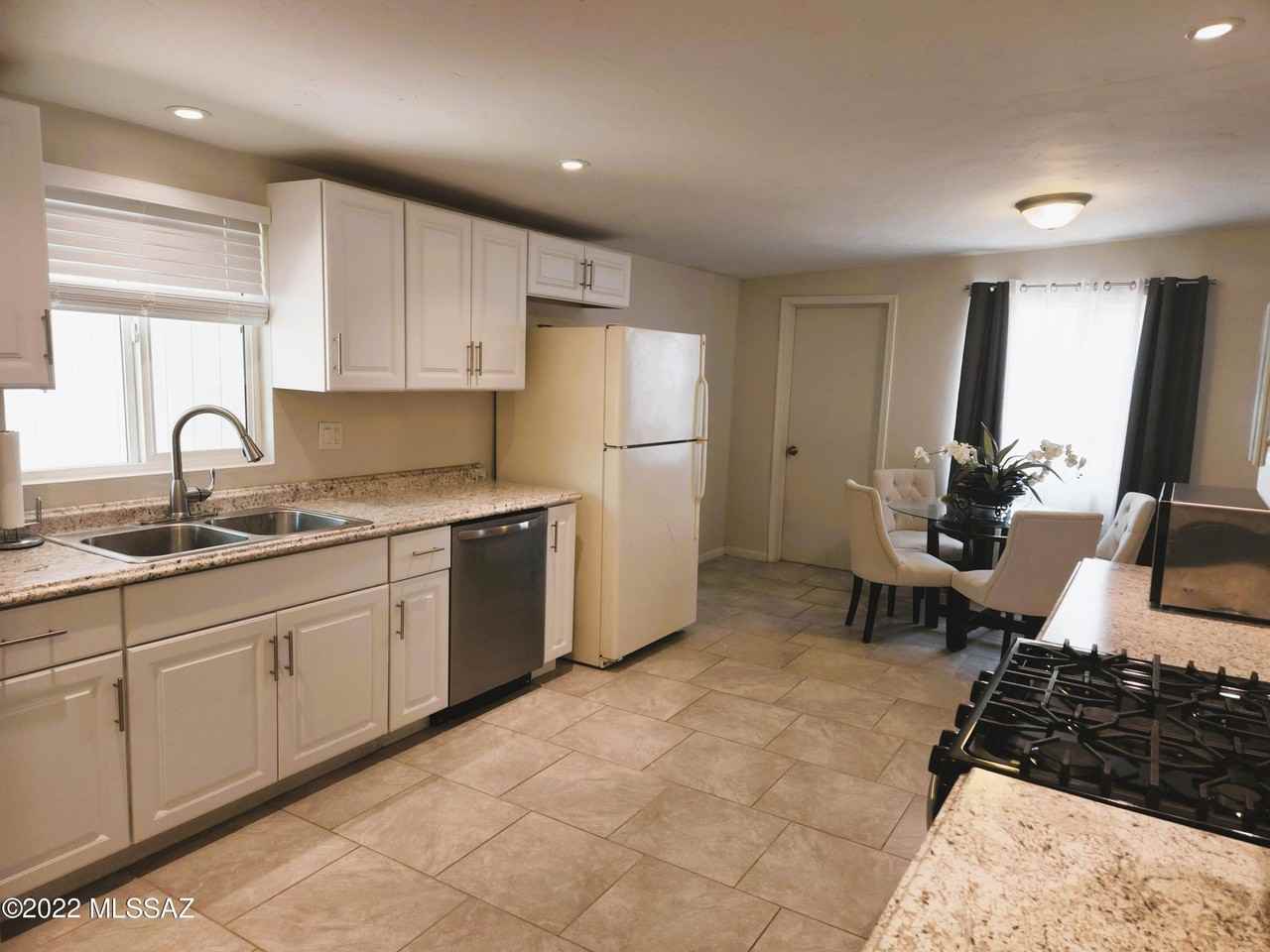 7408 E Cuernavaca Pl - Photo 4 of 25