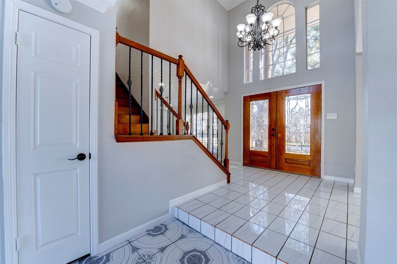 11434 High Bridge Ct - Photo 3 of 31