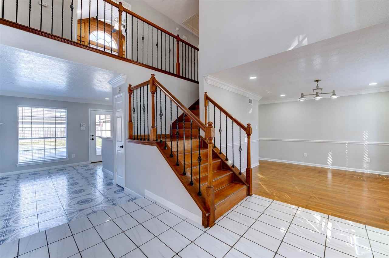 11434 High Bridge Ct - Photo 4 of 31