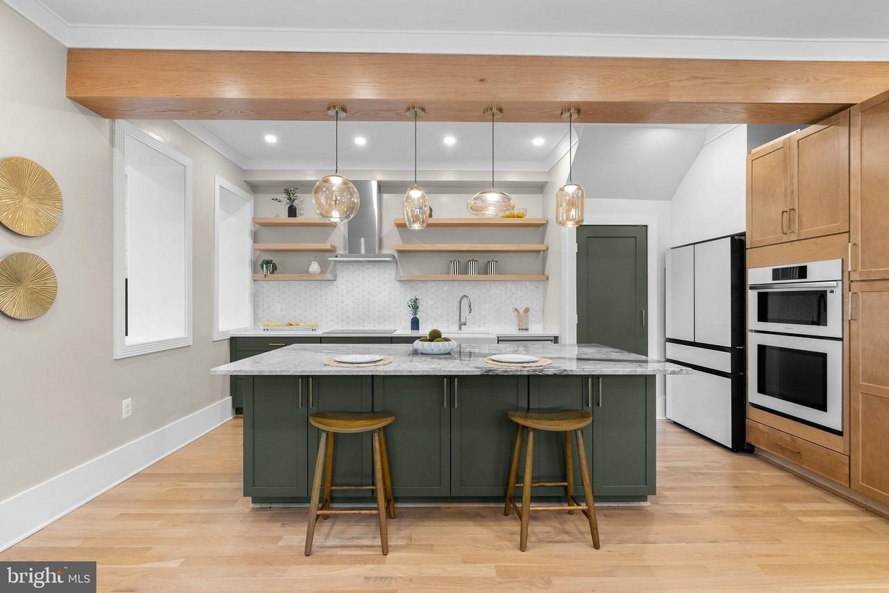 1616 Kilbourne Pl Nw - Photo 6 of 50