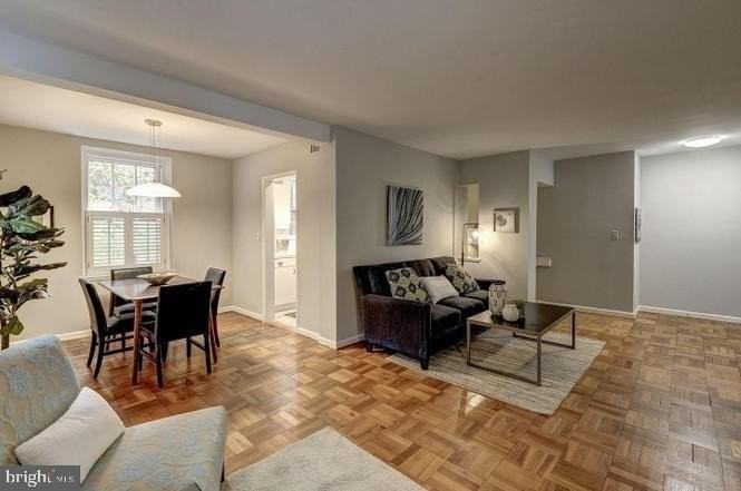 3500 39th St Nw Apt B668 #B668 - Photo 7 of 30