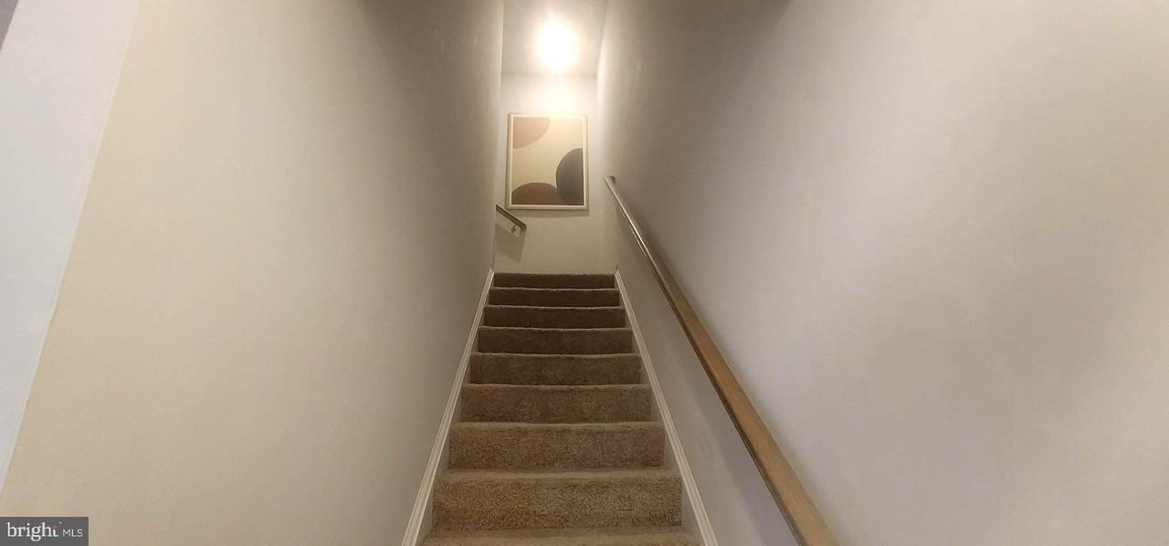 56 Pepperwood Dr - Photo 7 of 20