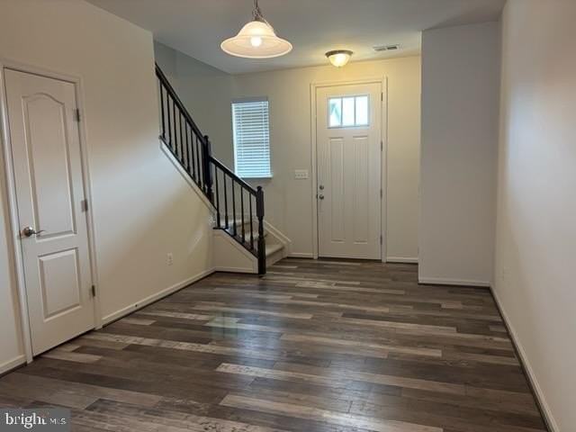 16890 Bellevue Ct - Photo 2 of 19