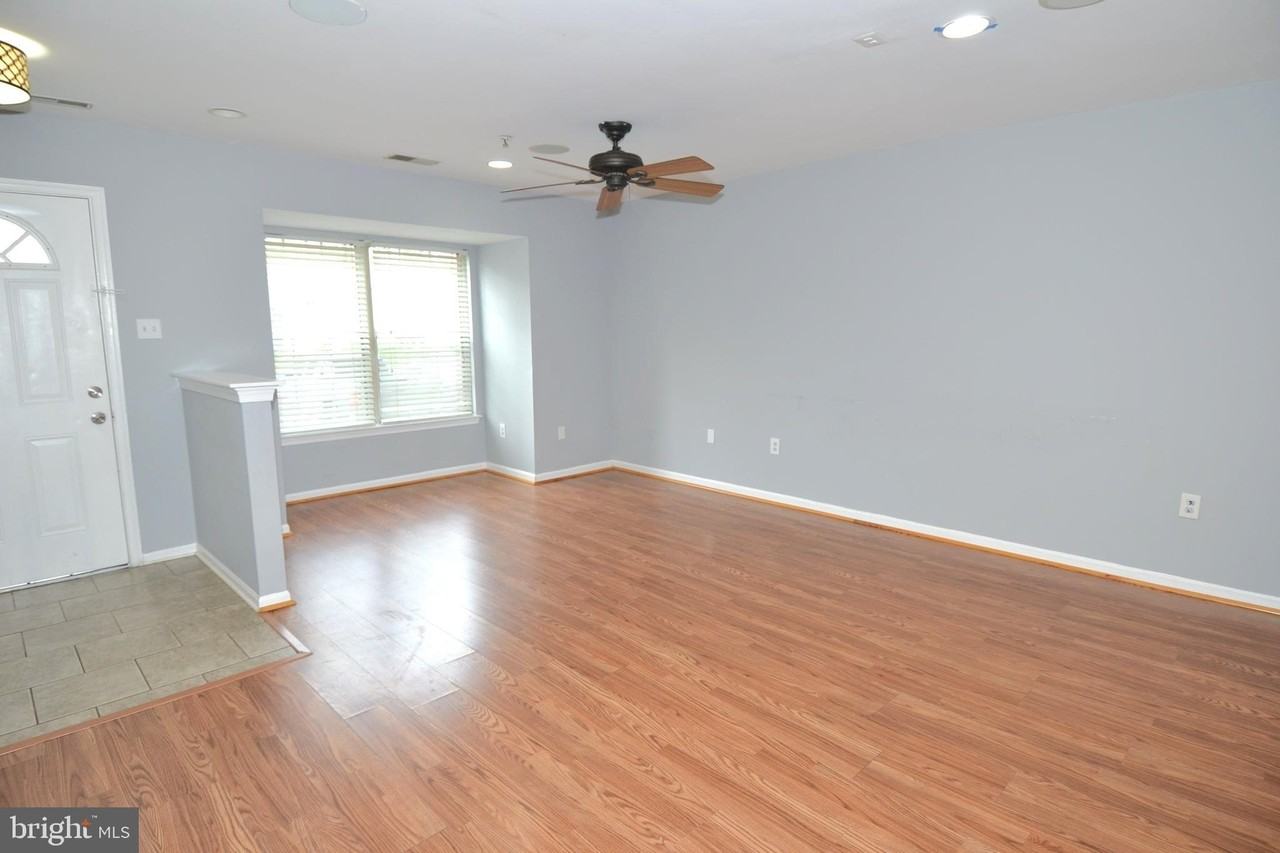 1465 Stoney Point Way - Photo 3 of 14