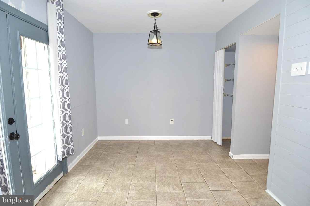 1465 Stoney Point Way - Photo 5 of 14