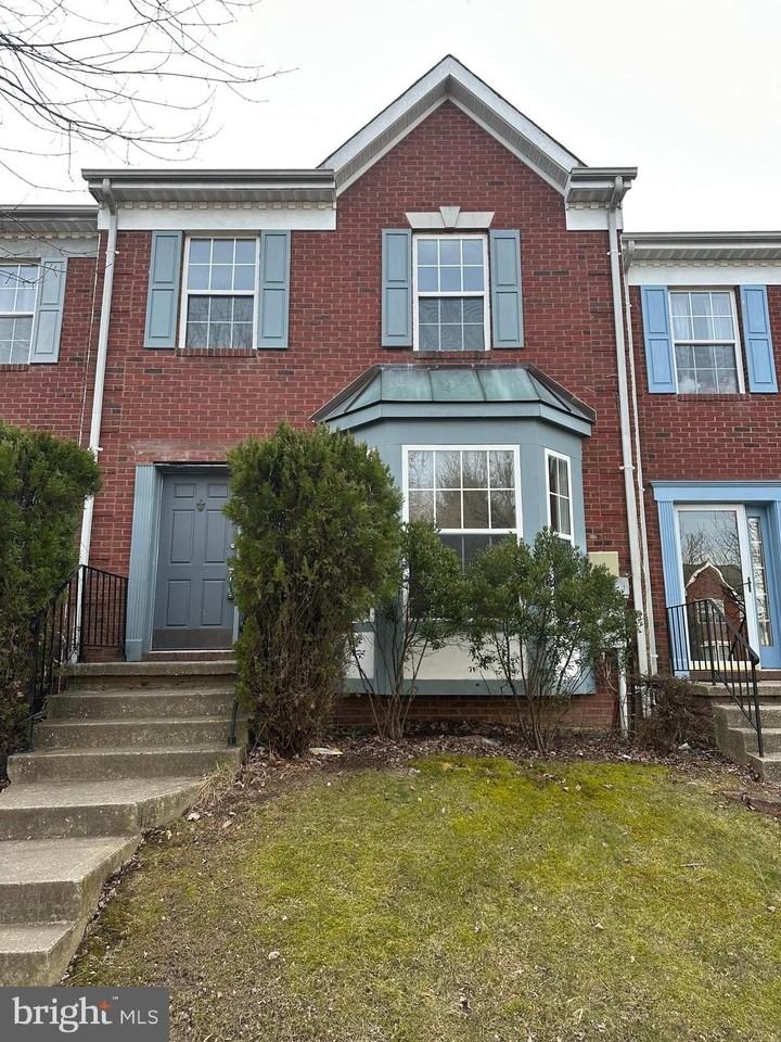 4908 Lockard Dr - Photo 2 of 25