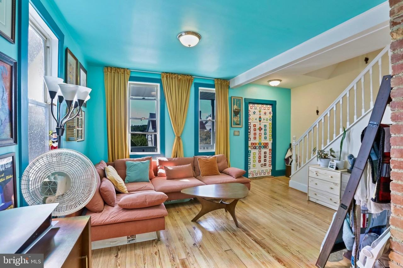 13 E C St - Photo 2 of 28