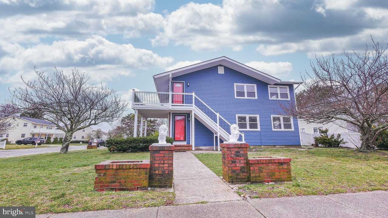 4623 Schooner Rd Unit A #A - Photo 2 of 30