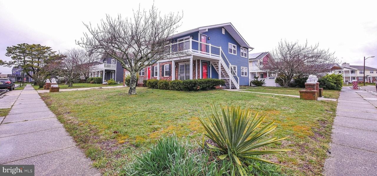 4623 Schooner Rd Unit A #A - Photo 3 of 30