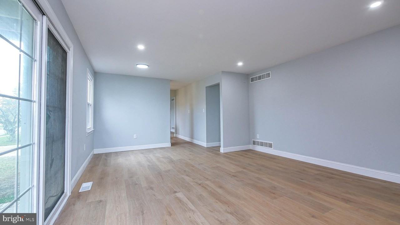 4623 Schooner Rd Unit A #A - Photo 6 of 30