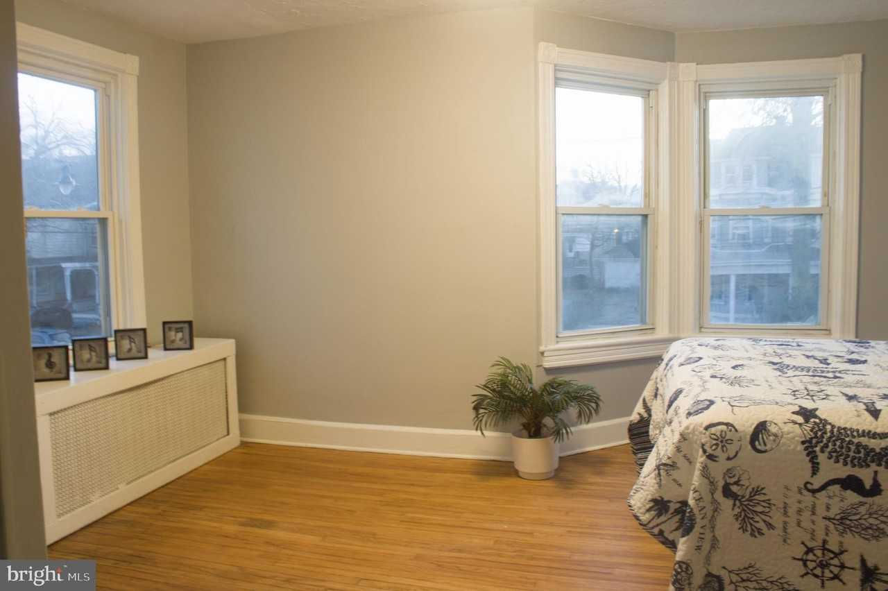 936 Carteret Ave - Photo 7 of 31