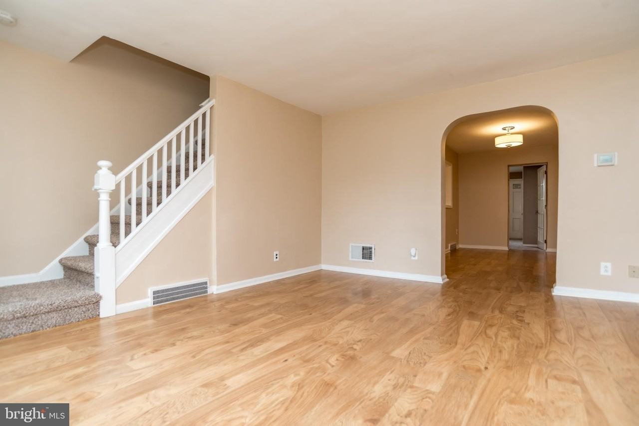 797 3rd Ave - Photo 2 of 39