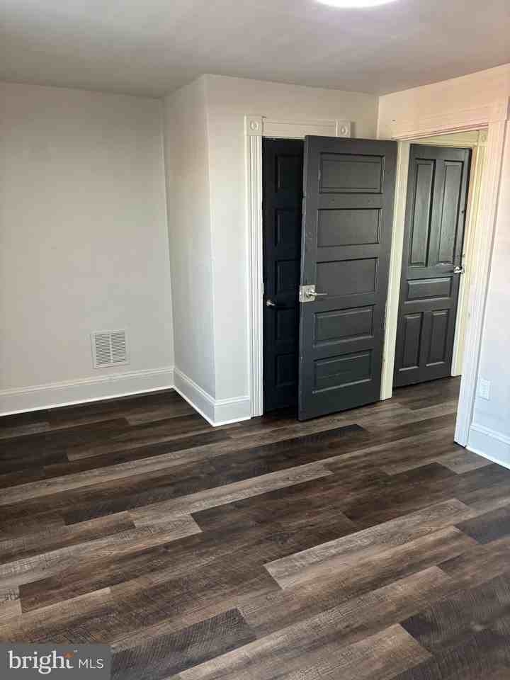 747 S Lime St - Photo 7 of 21