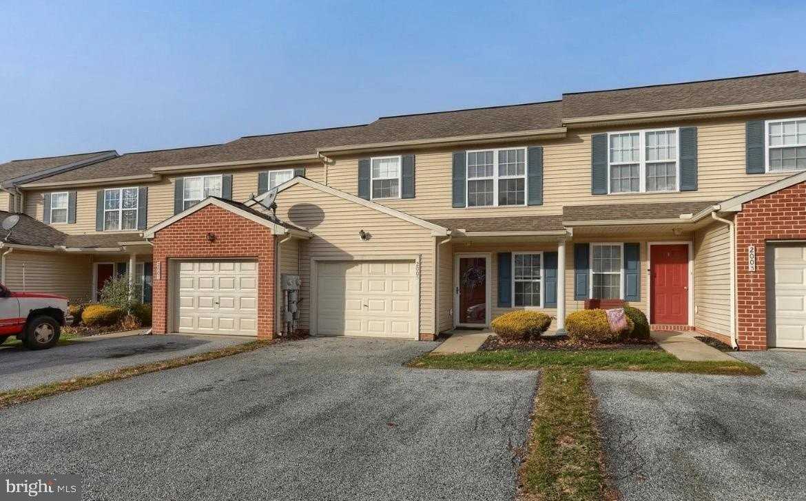 2005 Greystone Dr - Photo 2 of 35