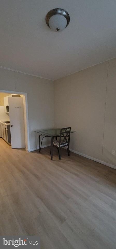 939 W Pine St - Photo 6 of 23