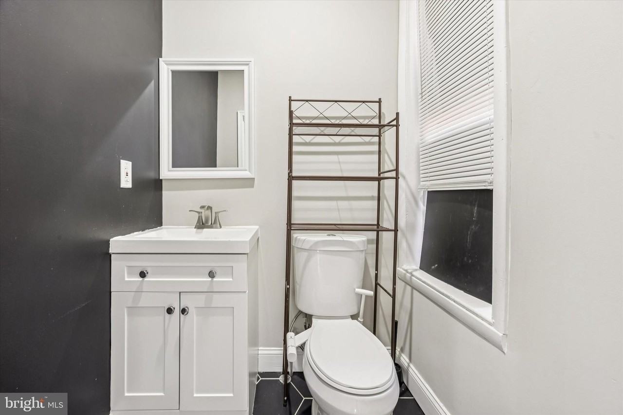 2336 Pierce St - Photo 5 of 18