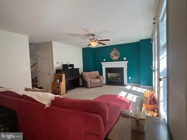 364 Jefferson Dr - Photo 7 of 32