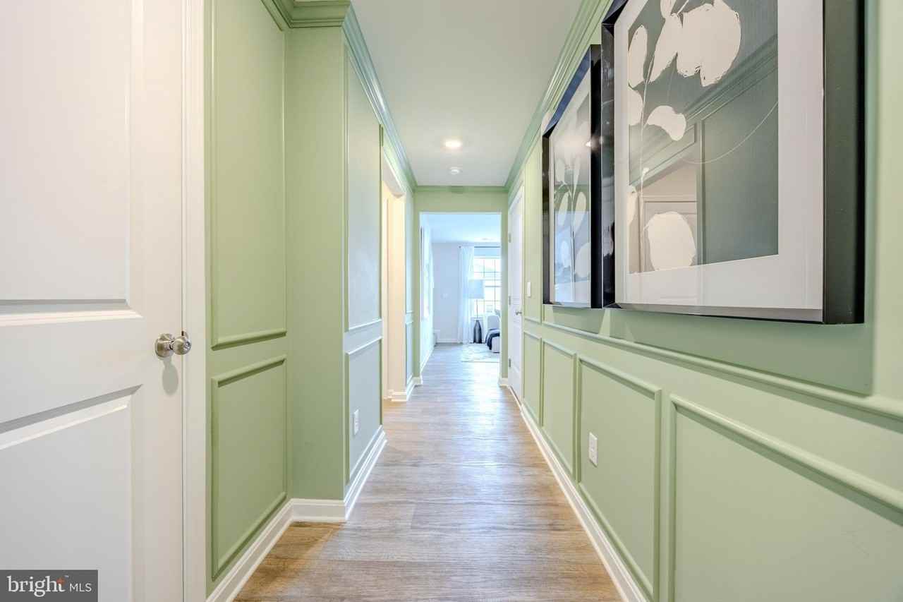 171 Schyrock Dr - Photo 2 of 50