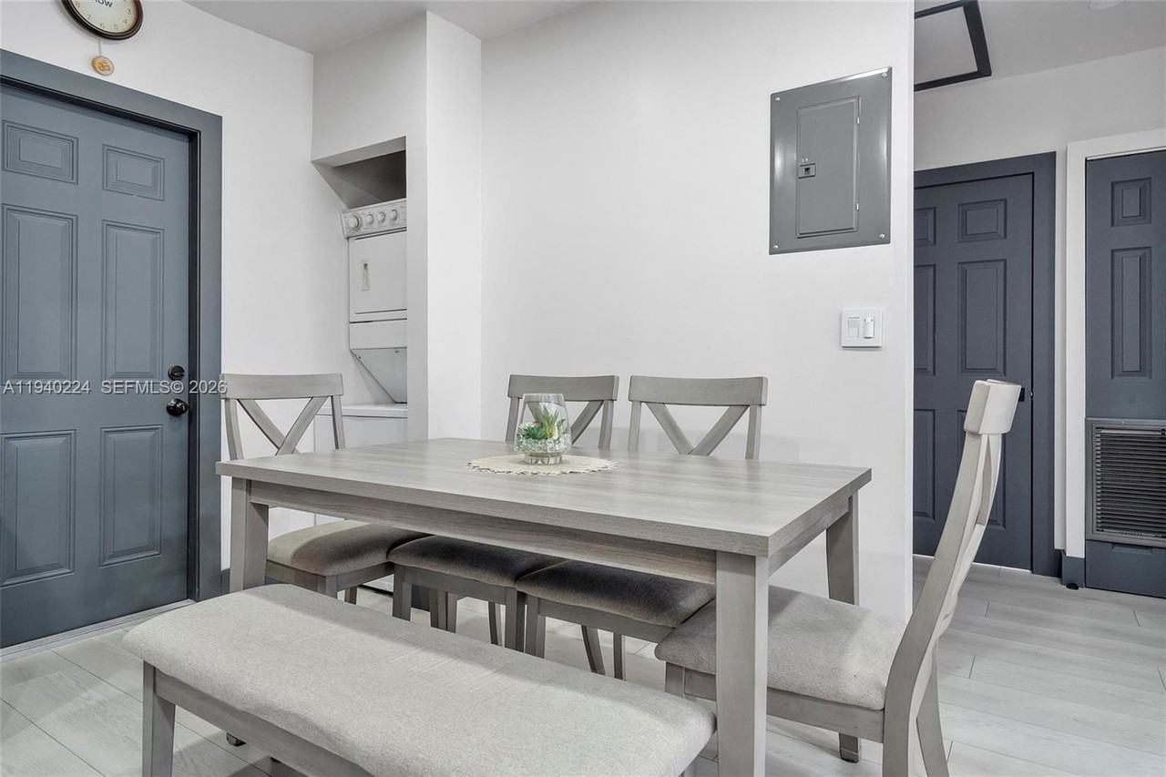 100 Ne 71st St #100 - Photo 3 of 8