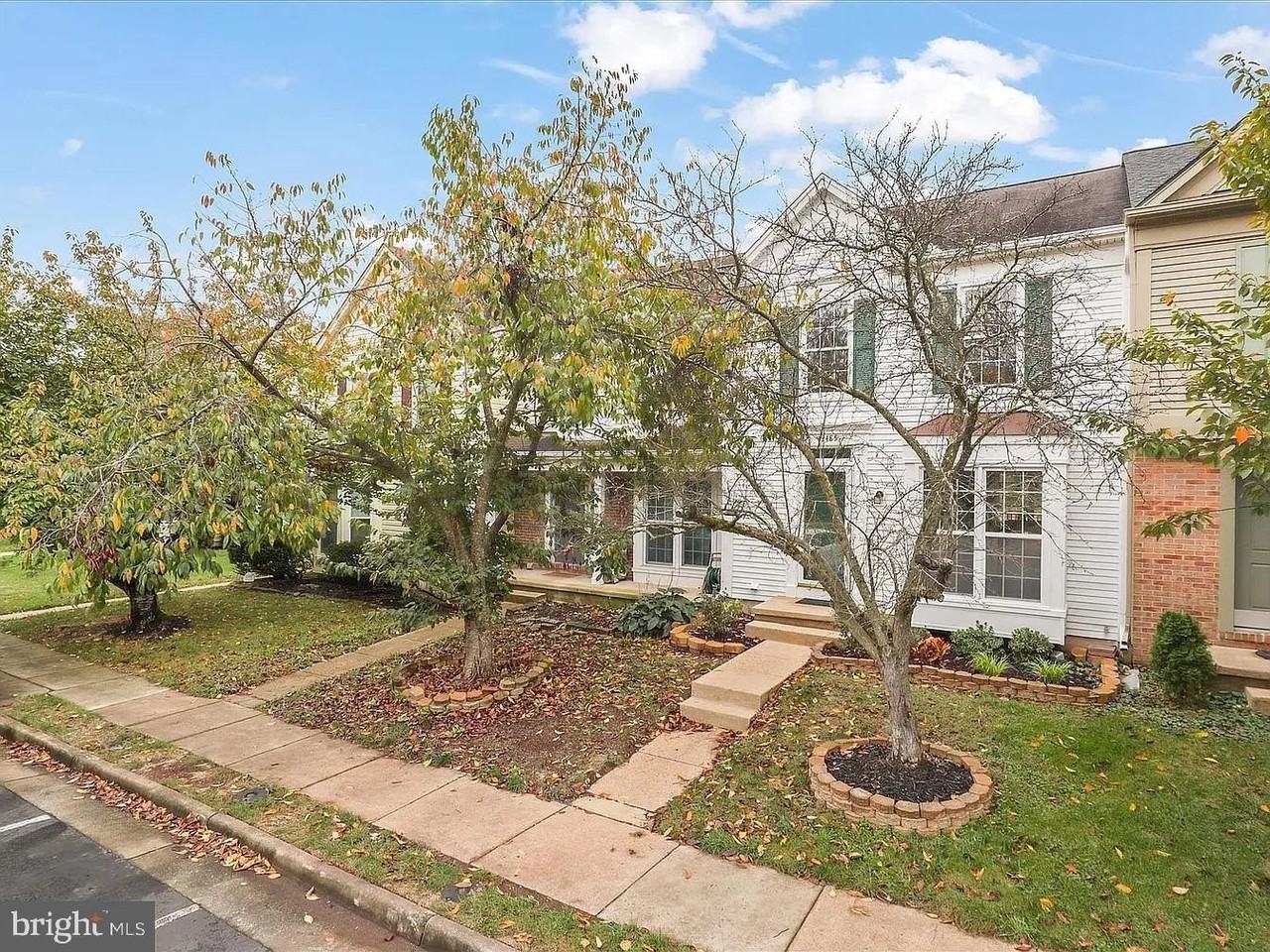 43485 Plantation Ter - Photo 4 of 45