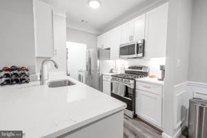 featured image of 502 Sunset View Ter Se Unit 107 #107