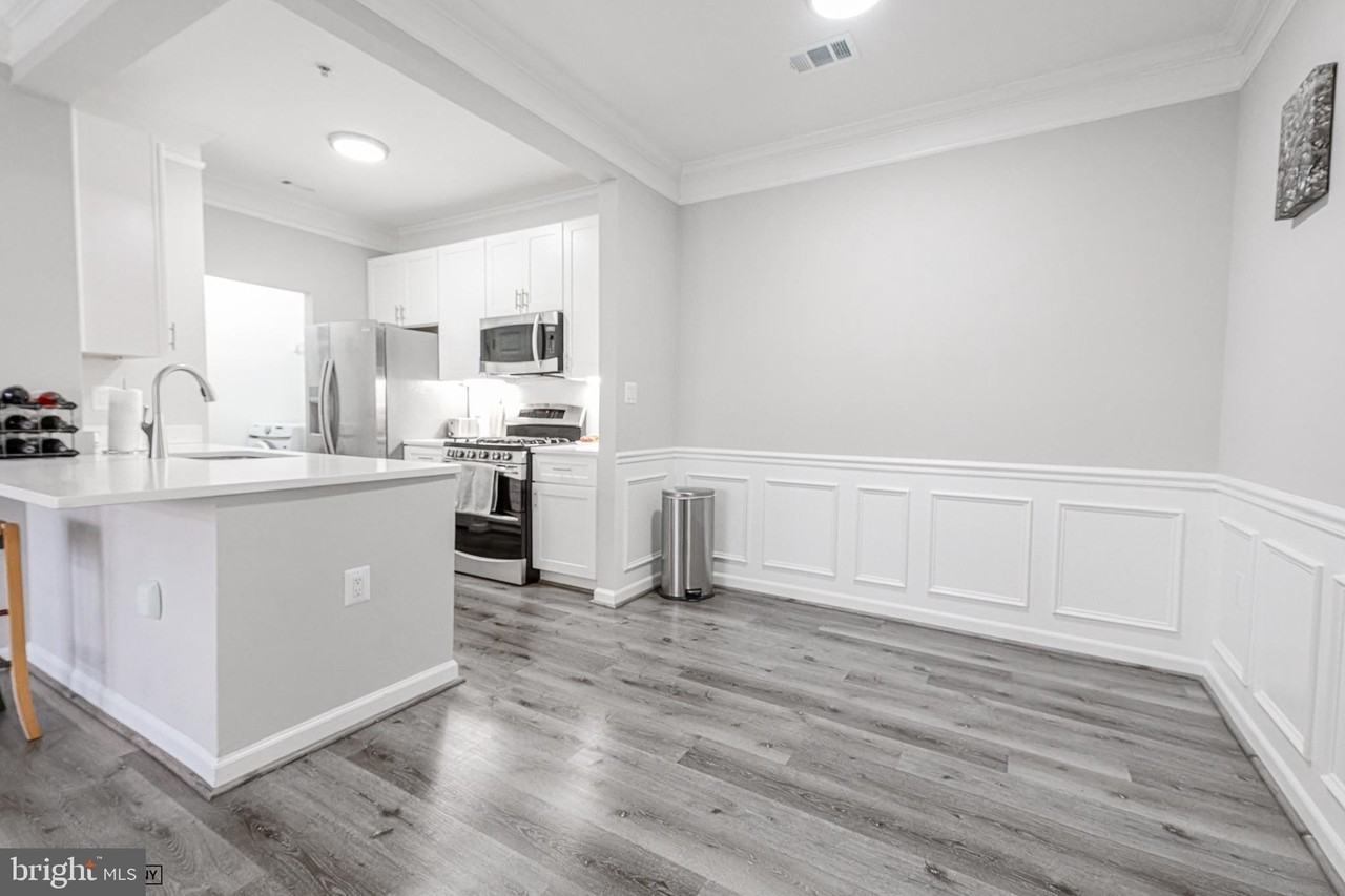 502 Sunset View Ter Se Unit 107 #107 - Photo 2 of 26