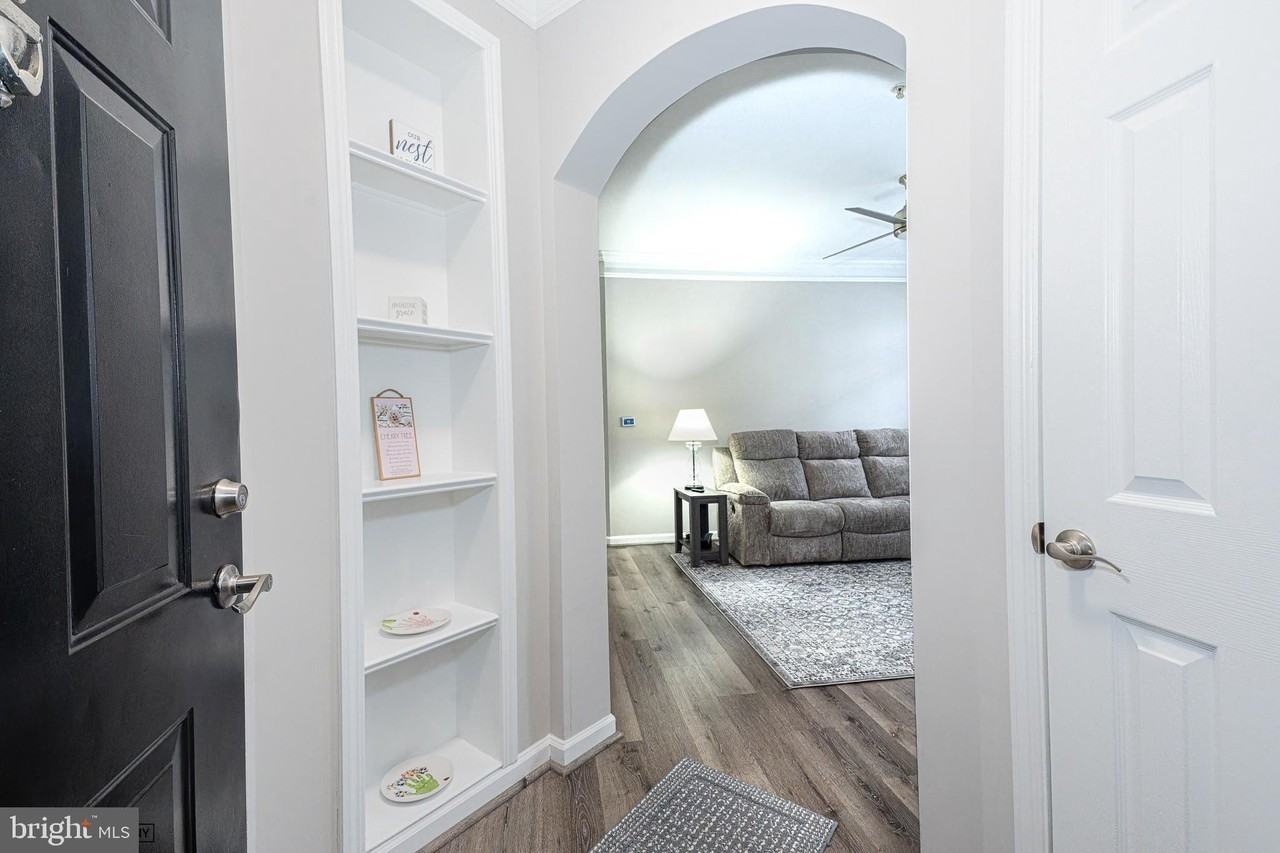 502 Sunset View Ter Se Unit 107 #107 - Photo 5 of 26