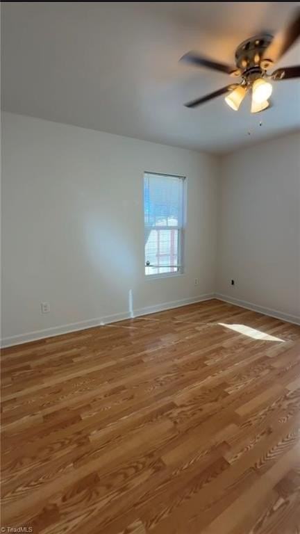 4967 Trent Hill Dr - Photo 4 of 17