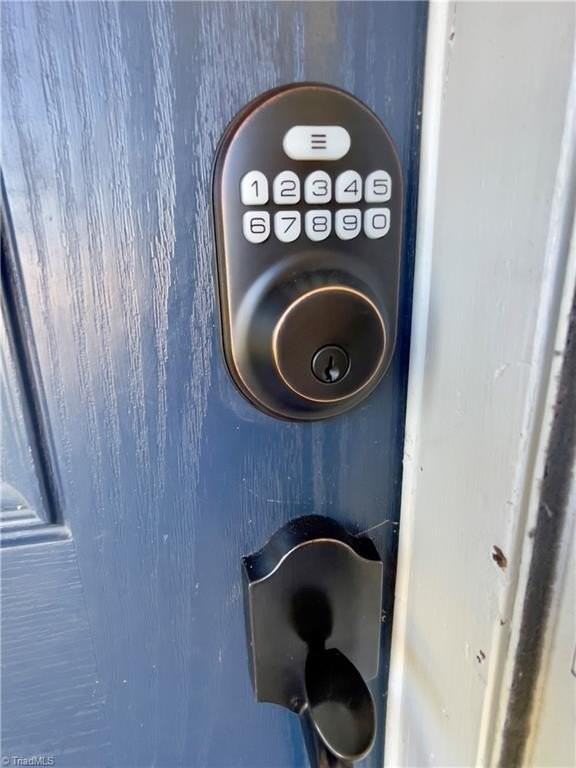 4816 Kingwell Dr - Photo 5 of 43