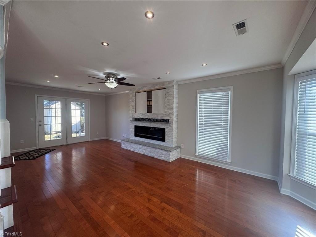 3406 Bent Creek Ct - Photo 7 of 49