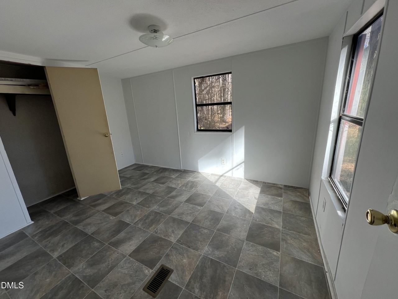 50 White Pine Mobile Home Park - Photo 7 of 7