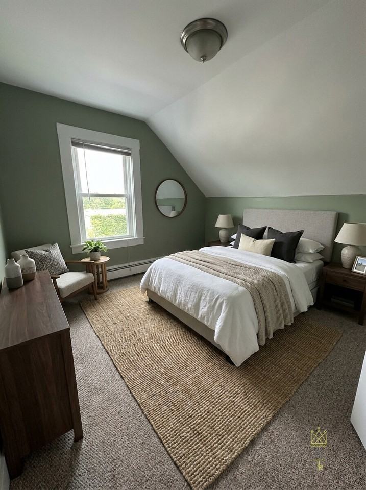 27 Mckenn St #2 - Photo 2 of 9