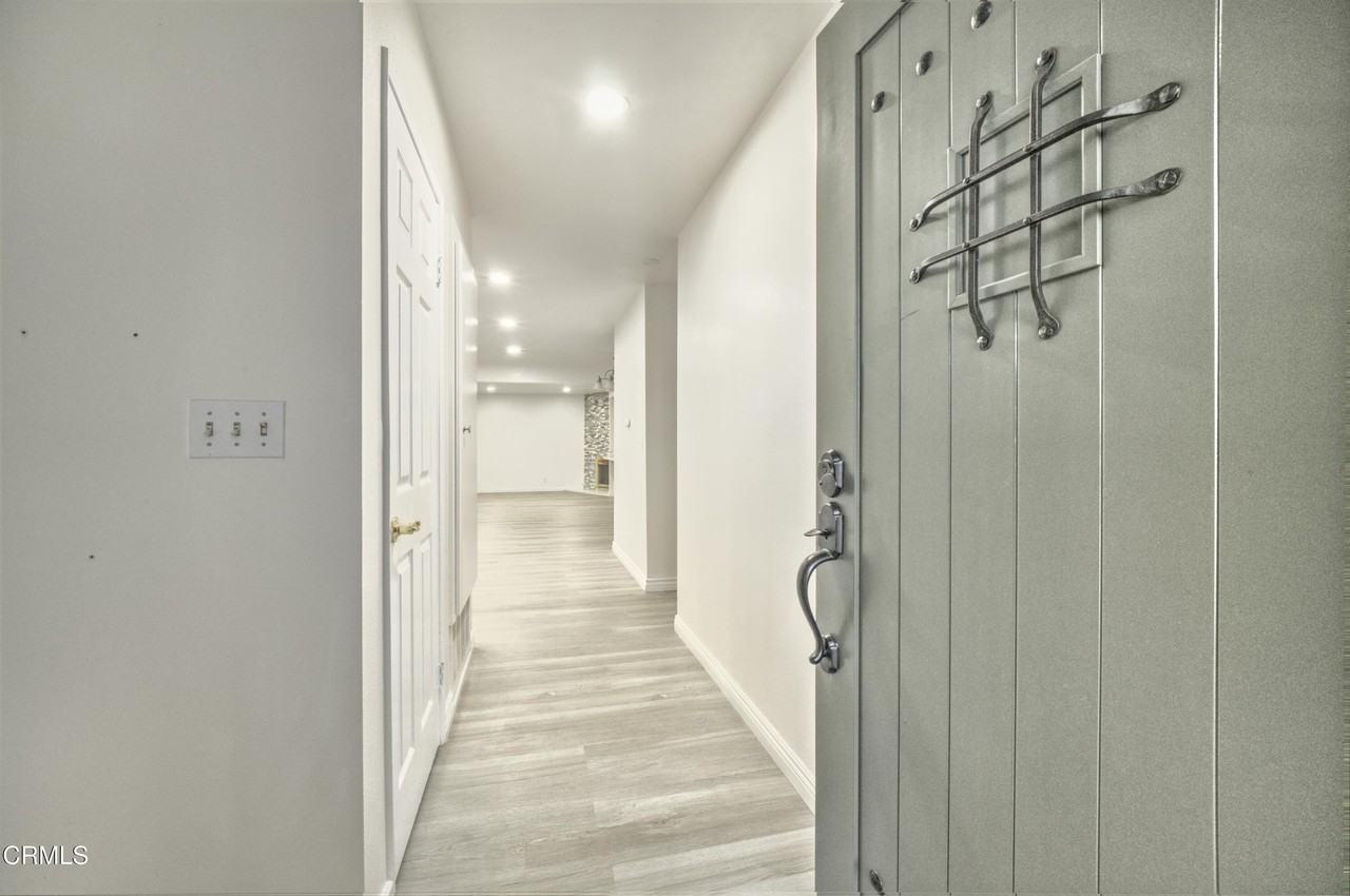 3330 Ketch Ave - Photo 2 of 19