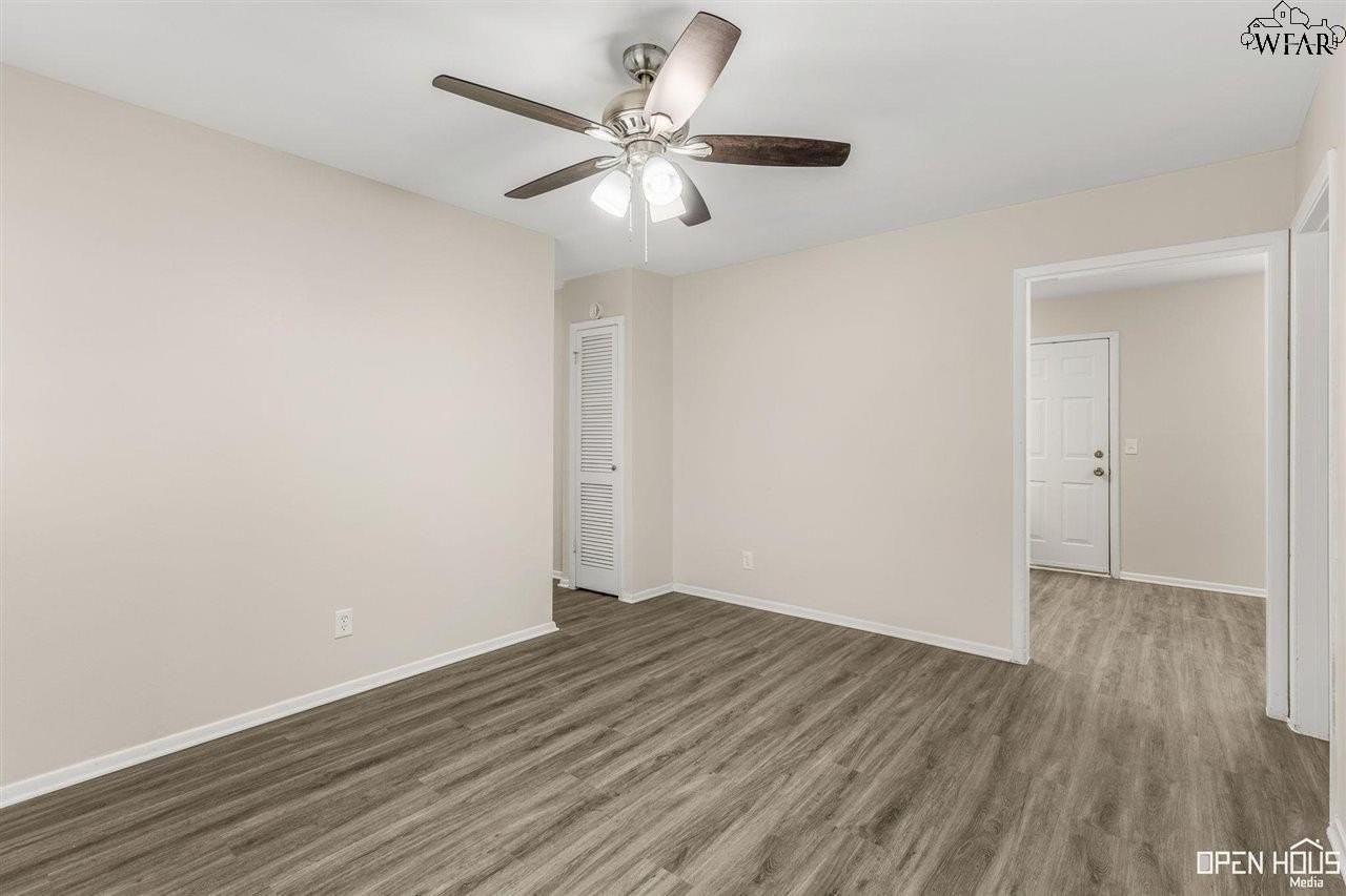 4728 Eden Ln - Photo 6 of 30