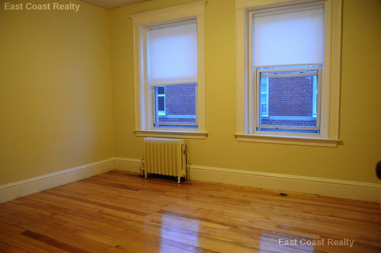 218 South St #8 - Photo 7 of 26