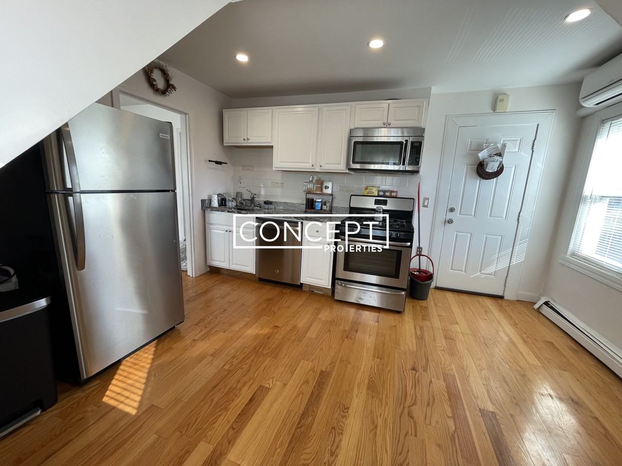 648 Columbia Rd #2TS - Photo 2 of 14