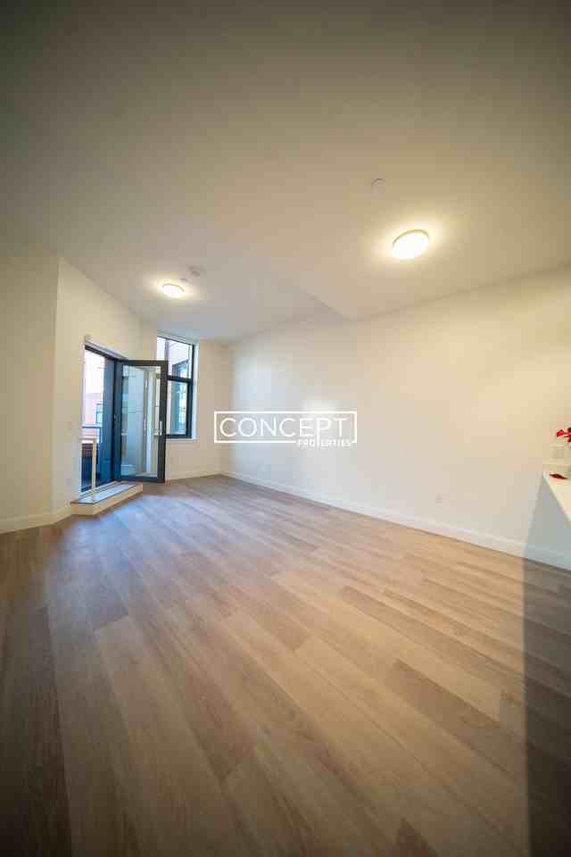 1079 Commonwealth Ave #345 - Photo 7 of 9