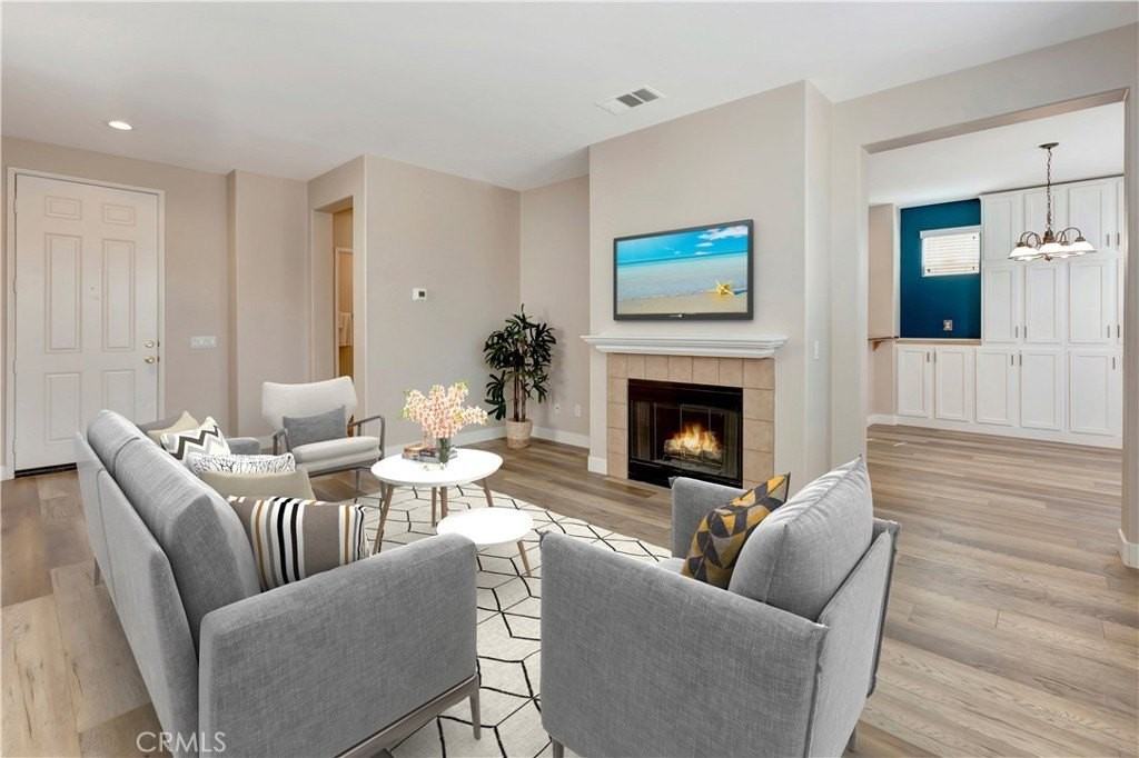 35857 Gatineau St - Photo 4 of 38